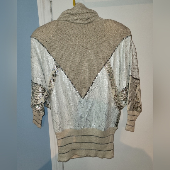 Vintage Bonnie Boerer & Company Sequin Shiny  Beige Cowl Neck Sweater Size M - Picture 13 of 13